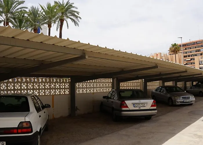 Apartamento En Complejo Residencial Con Piscina