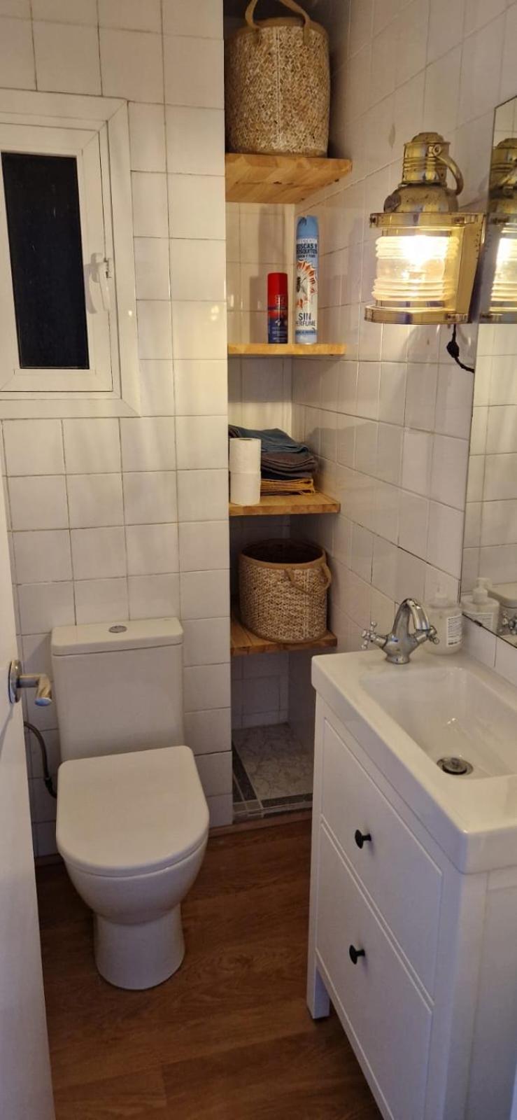 Apartment En Complejo Residencial Con Piscina